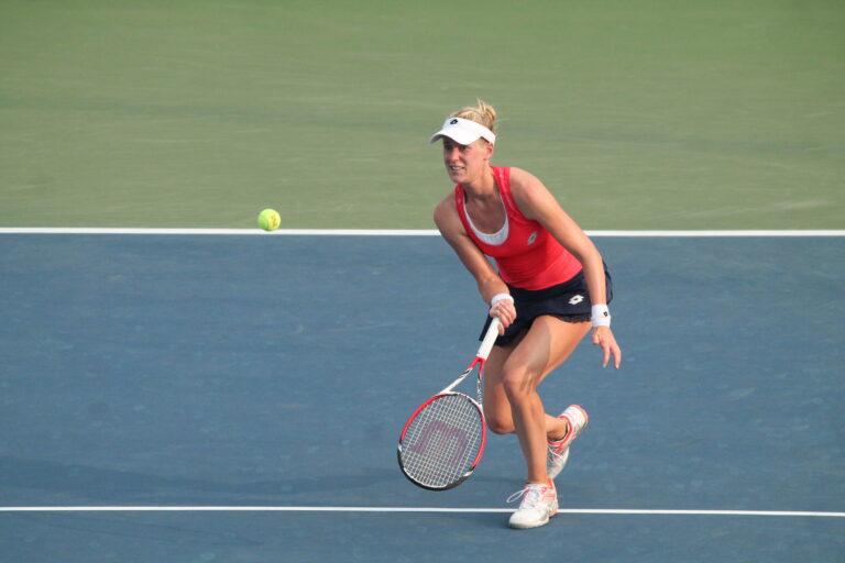 Alison Riske (31)_0