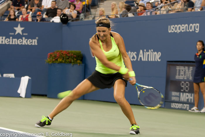 Azarenka_01_14