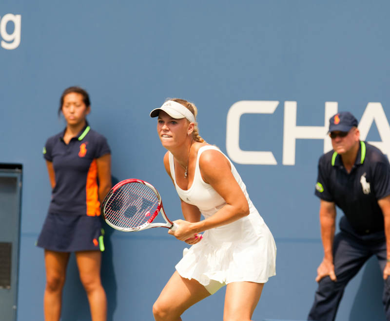 Caroline_Wozniacki_02_12