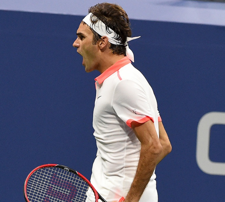 Federer_Crop_01_3
