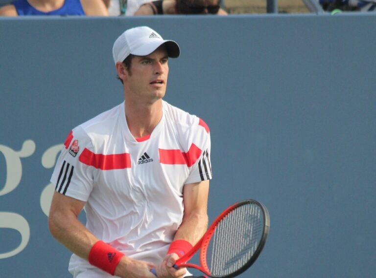 Murray_Crop_01