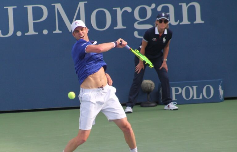 Querrey_Crop_01_1