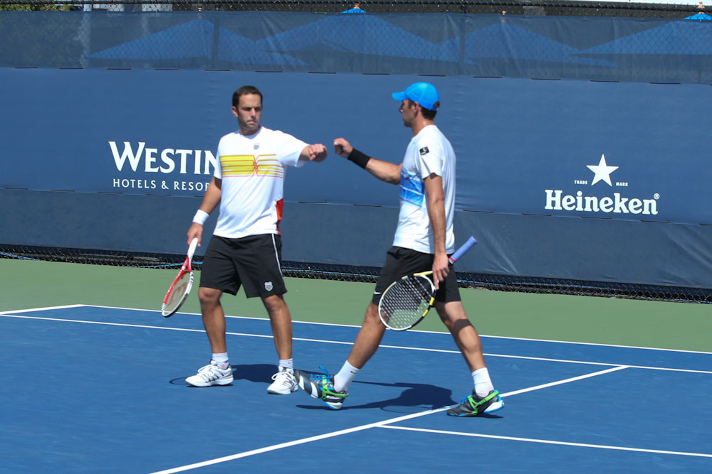 Scott_Lipsky_and_Santiago_Gonzalez