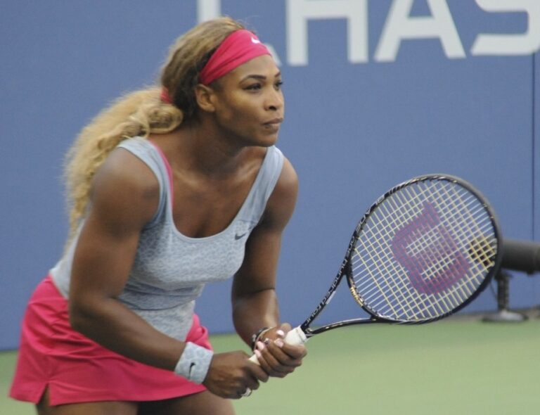 Serena_Crop_02_4