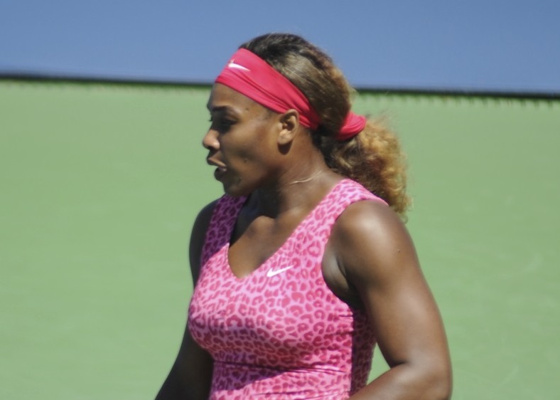 Serena_Crop_02_6