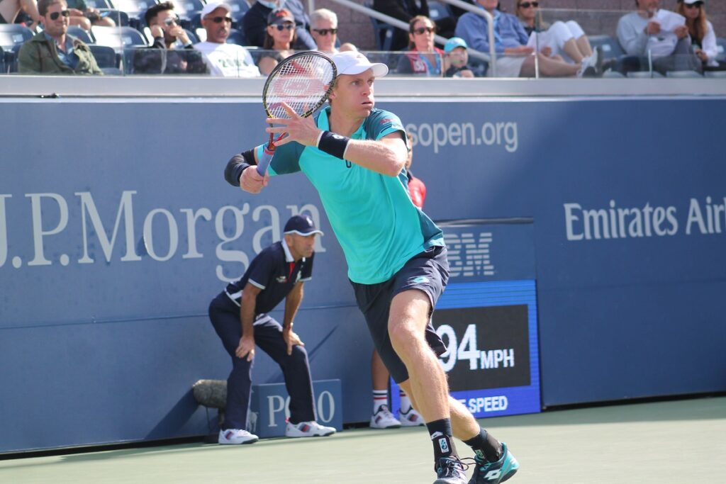 Kevin Anderson (13)_crop