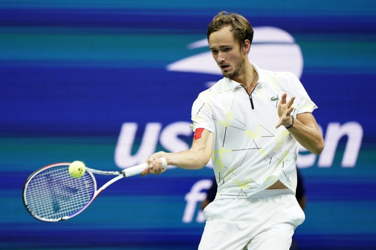 Medvedev_Credit_USTA_Darren Carroll