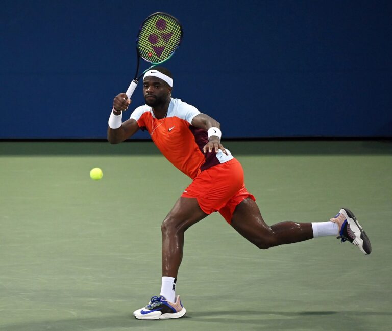 USTA1339058_20220830_USO_Day2_AO2_4702_CROP